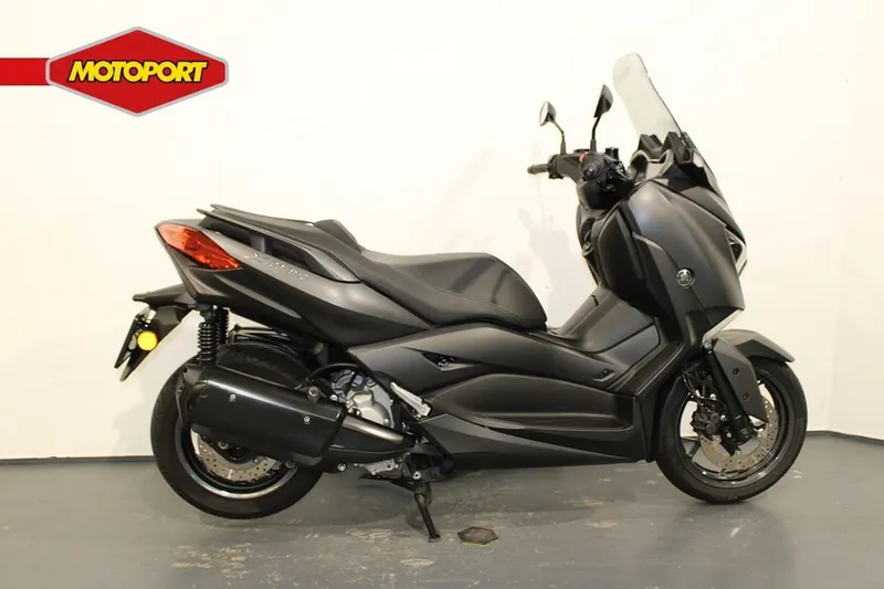 Yamaha X-MAX 300 (2020)