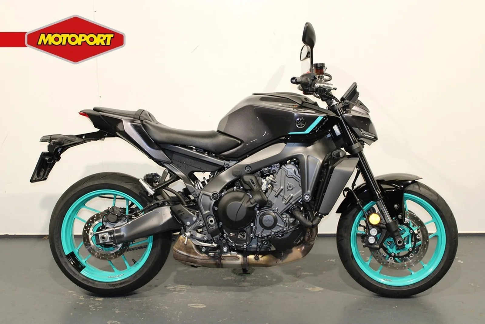 Yamaha MT-09 Y-AMT (2024) — foto 1