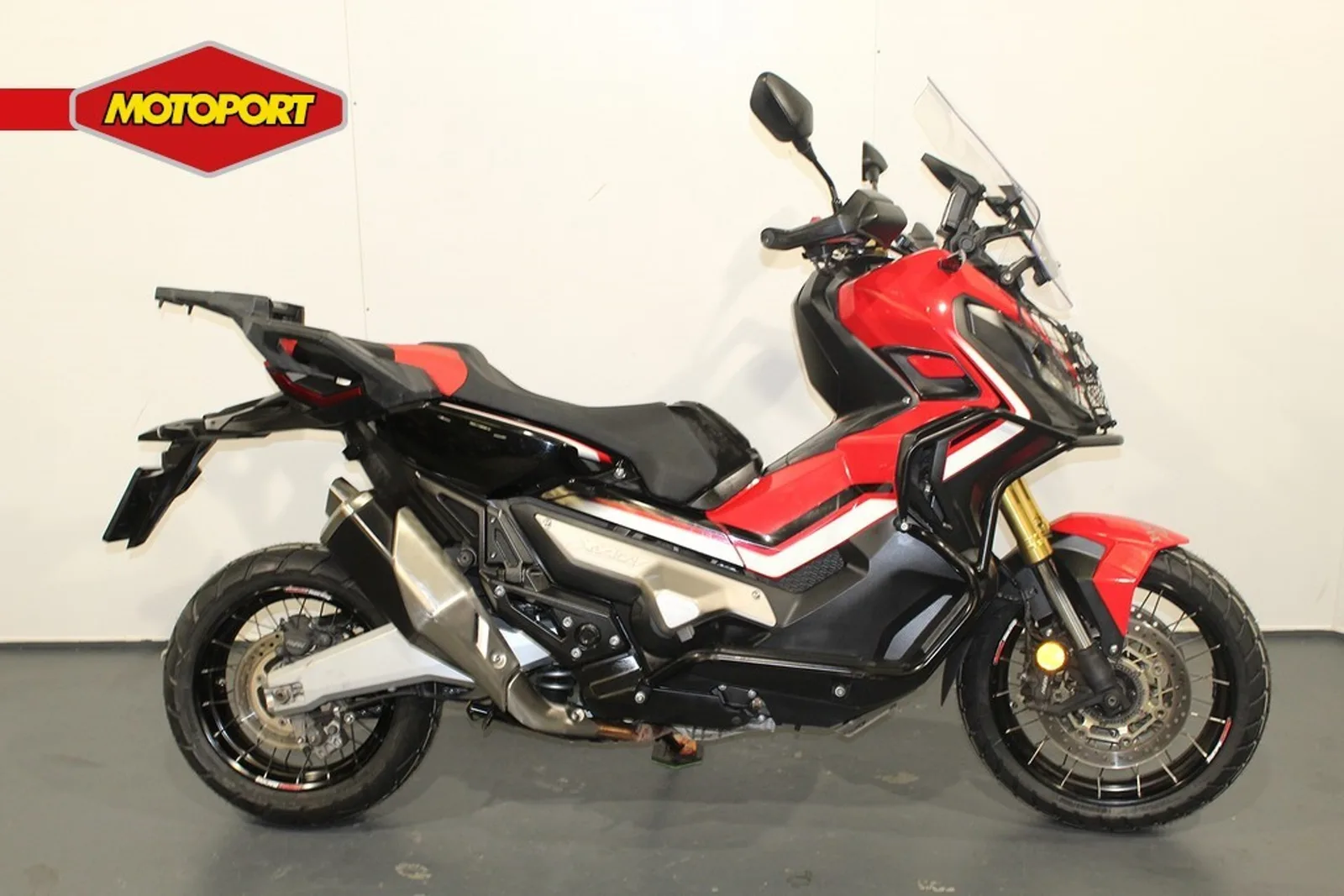 Honda X-ADV 750 (2017) — foto 1