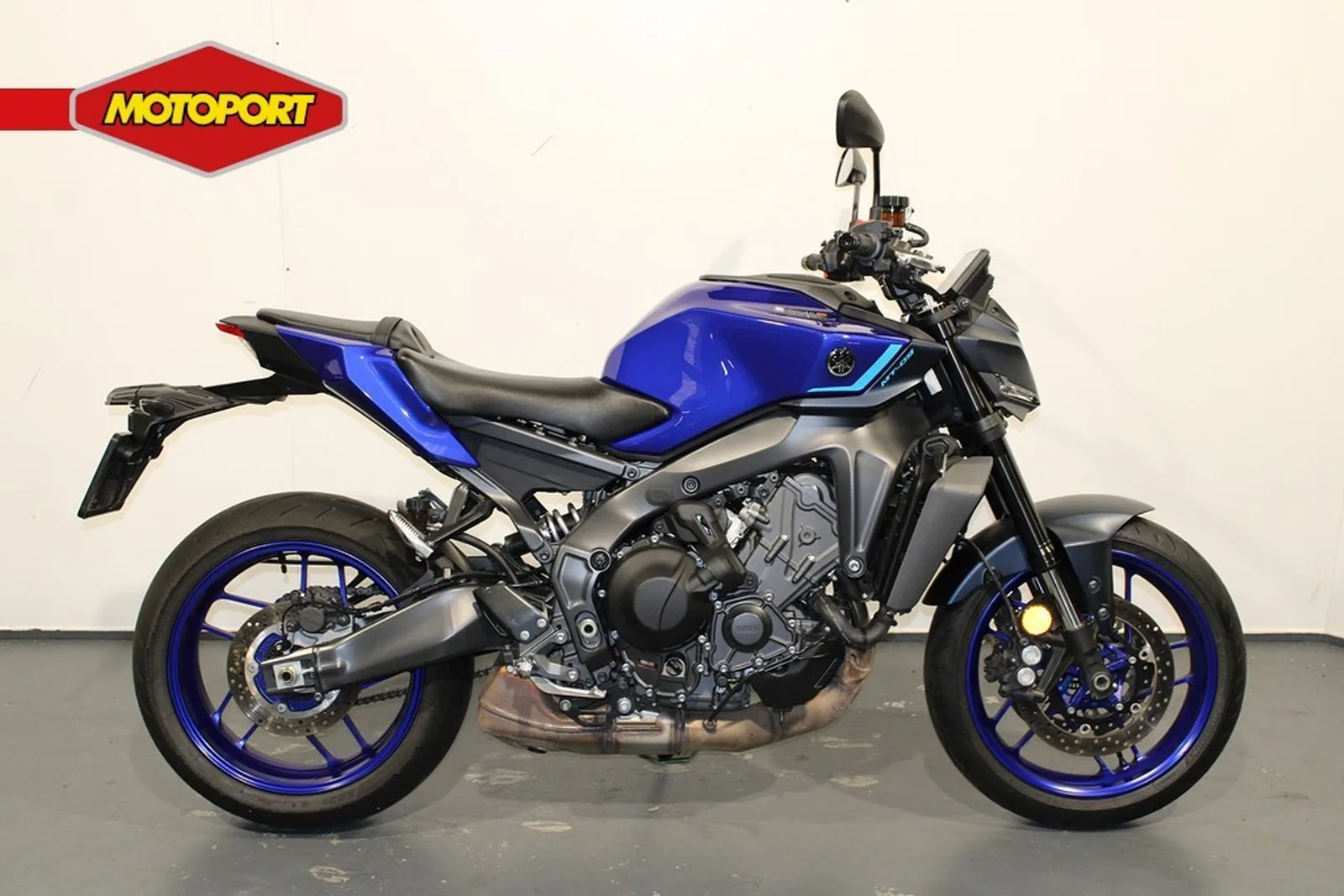 Yamaha MT-09 Y-AMT (2024) — foto 1