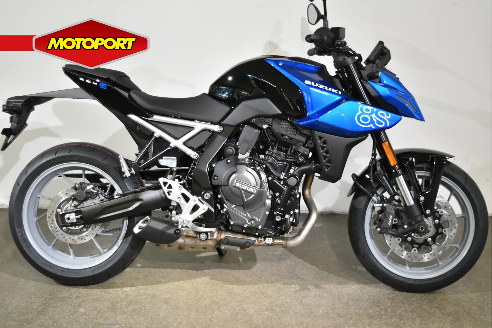 Suzuki GSX-8S (2026) — foto 1