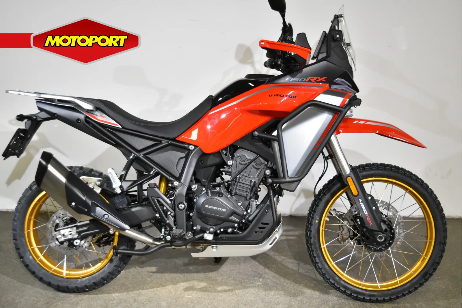 QJ Motor SRT 450 RX (2026) — foto 1