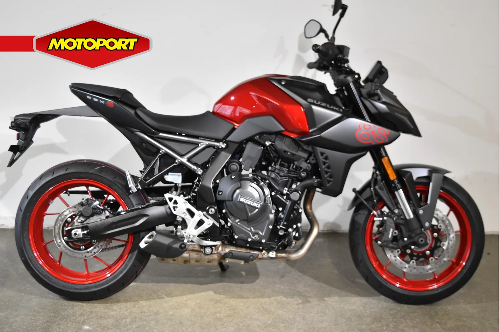 Suzuki GSX-8S (2026) — foto 1
