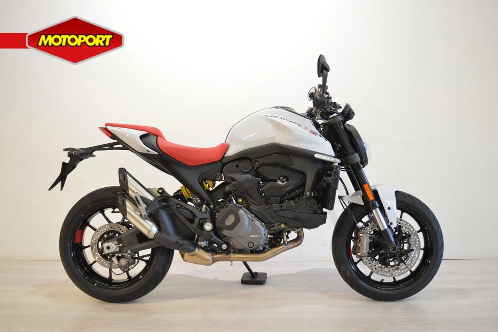 Ducati Monster (2025) — foto 1