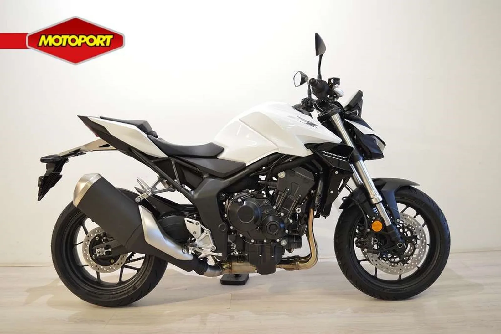 Honda CB 1000 Hornet (2026) — foto 1