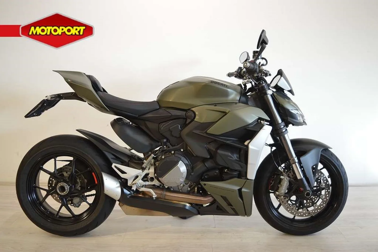 Ducati Streetfighter V2 (2024) — foto 1