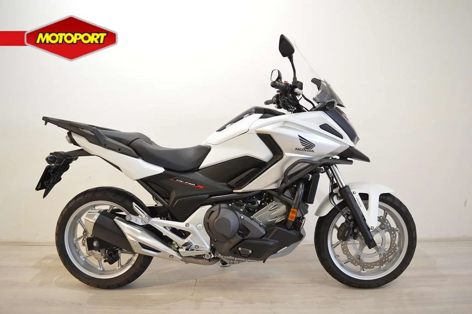Honda NC750X (2018) — foto 1