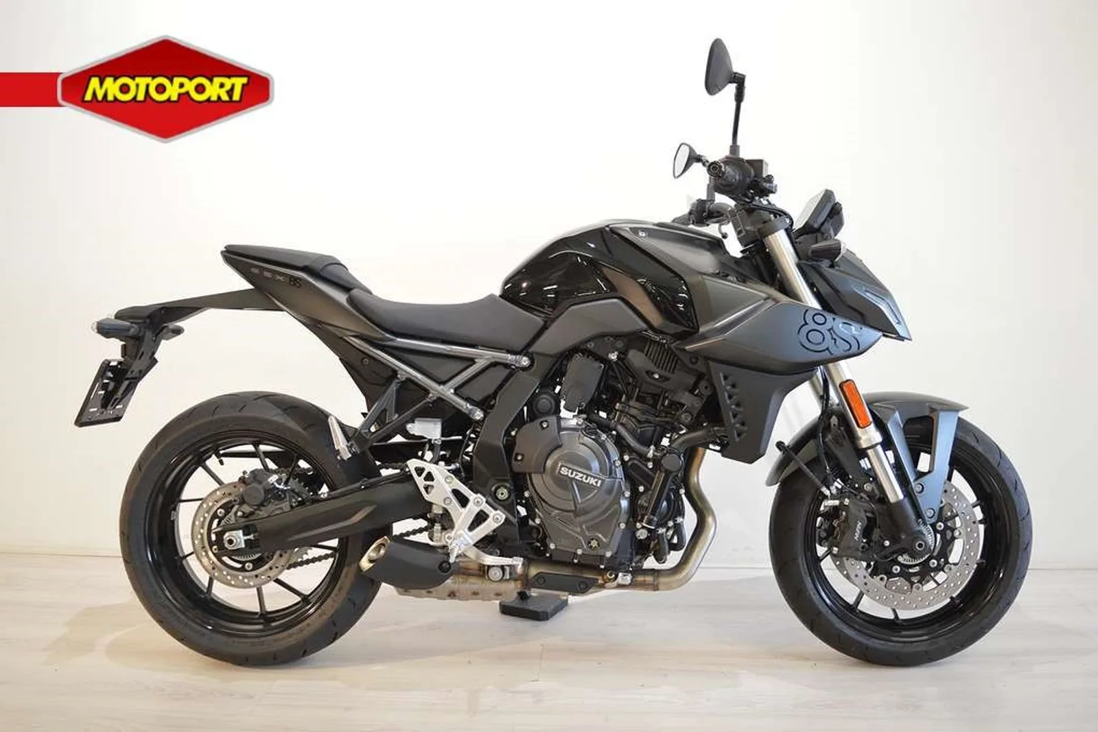 Suzuki GSX-8S (2026) — foto 1