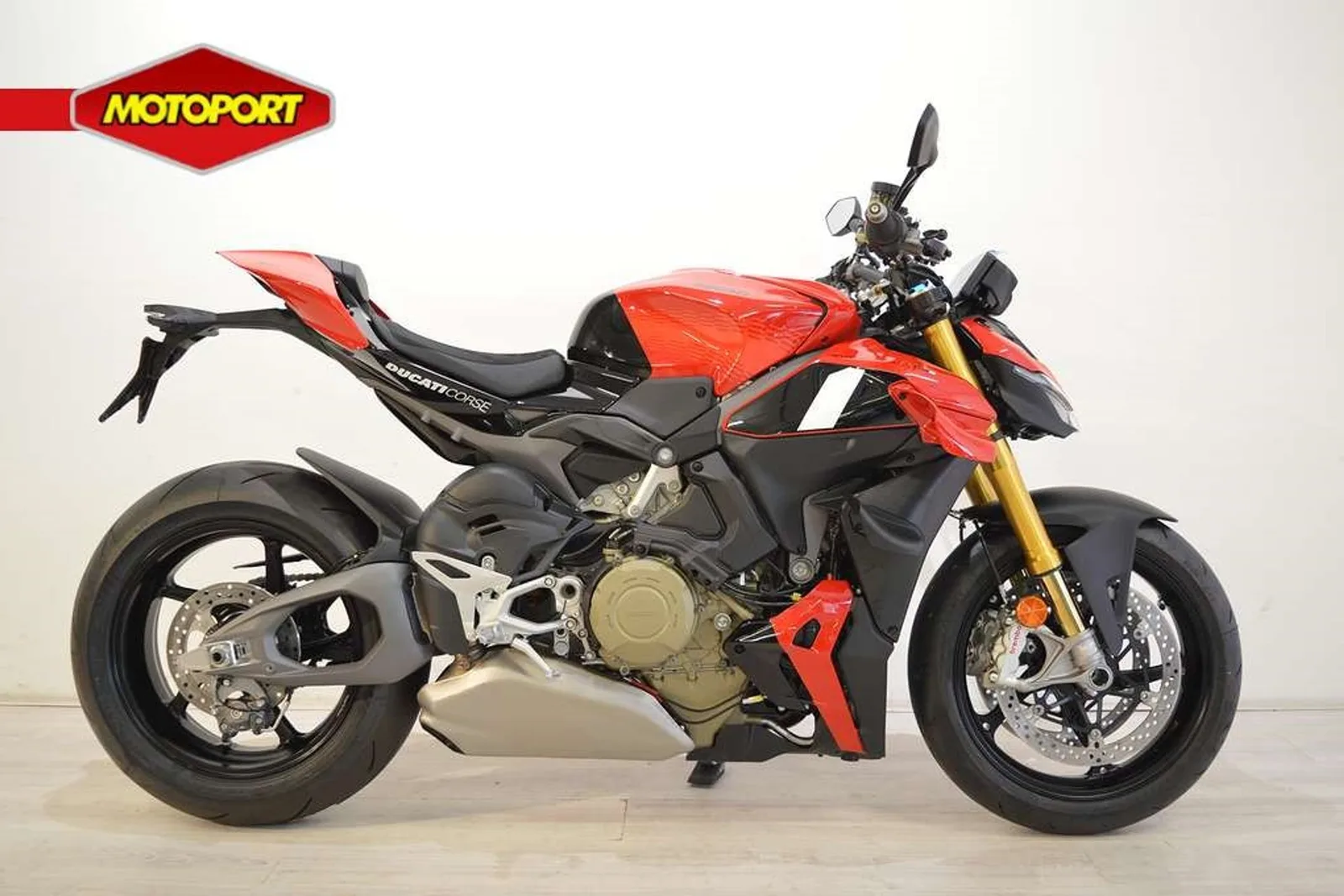 Ducati Streetfighter V4S (2026) — foto 1