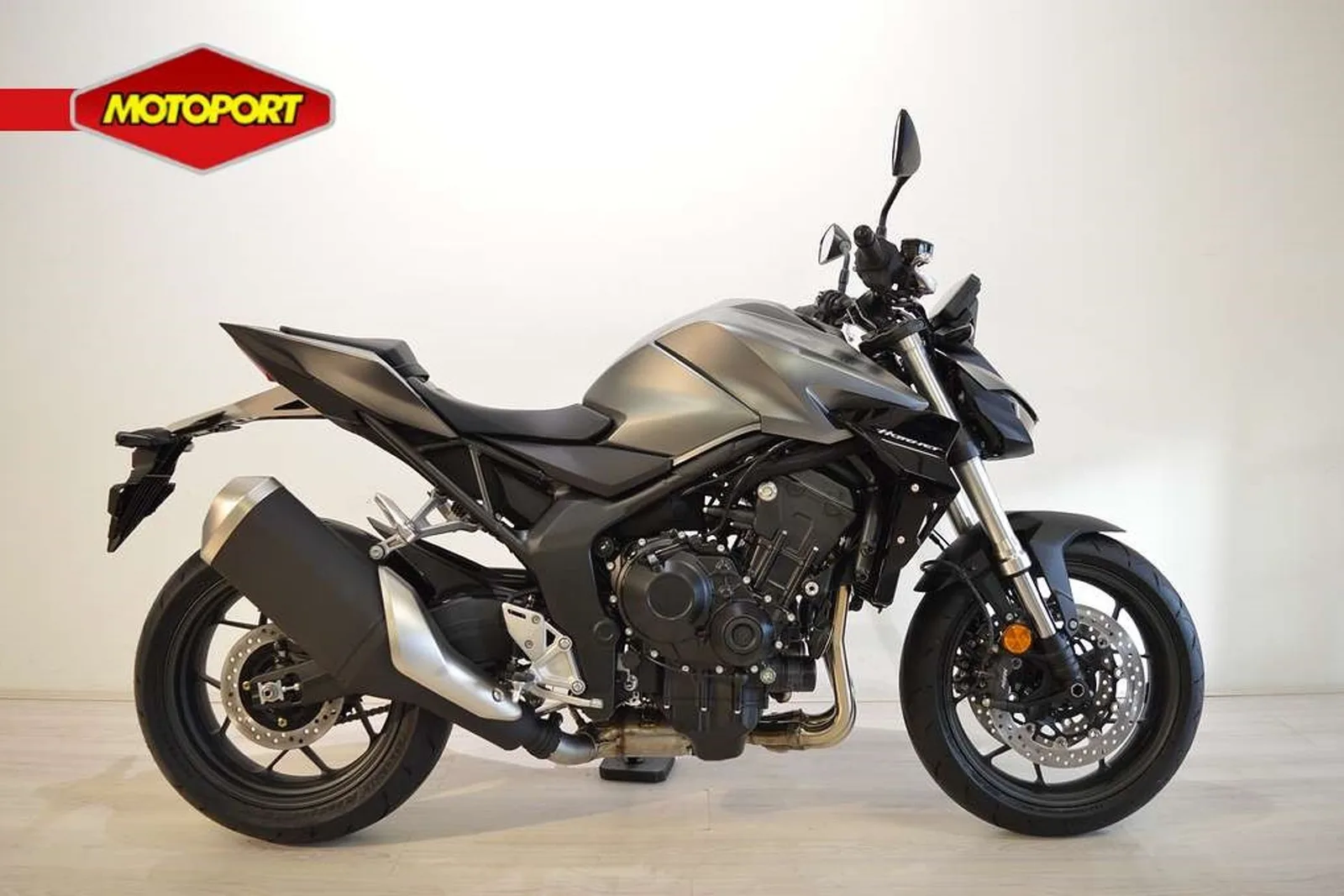 Honda CB 1000 Hornet (2026) — foto 1