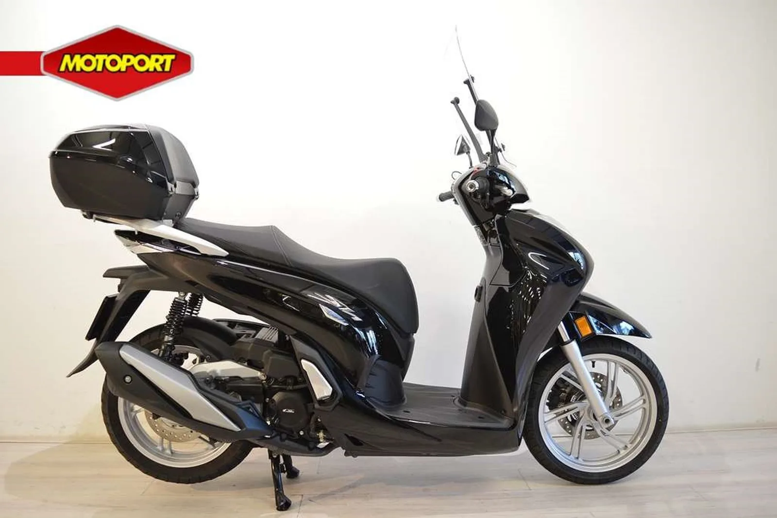 Honda SH 350I (2022) — foto 1