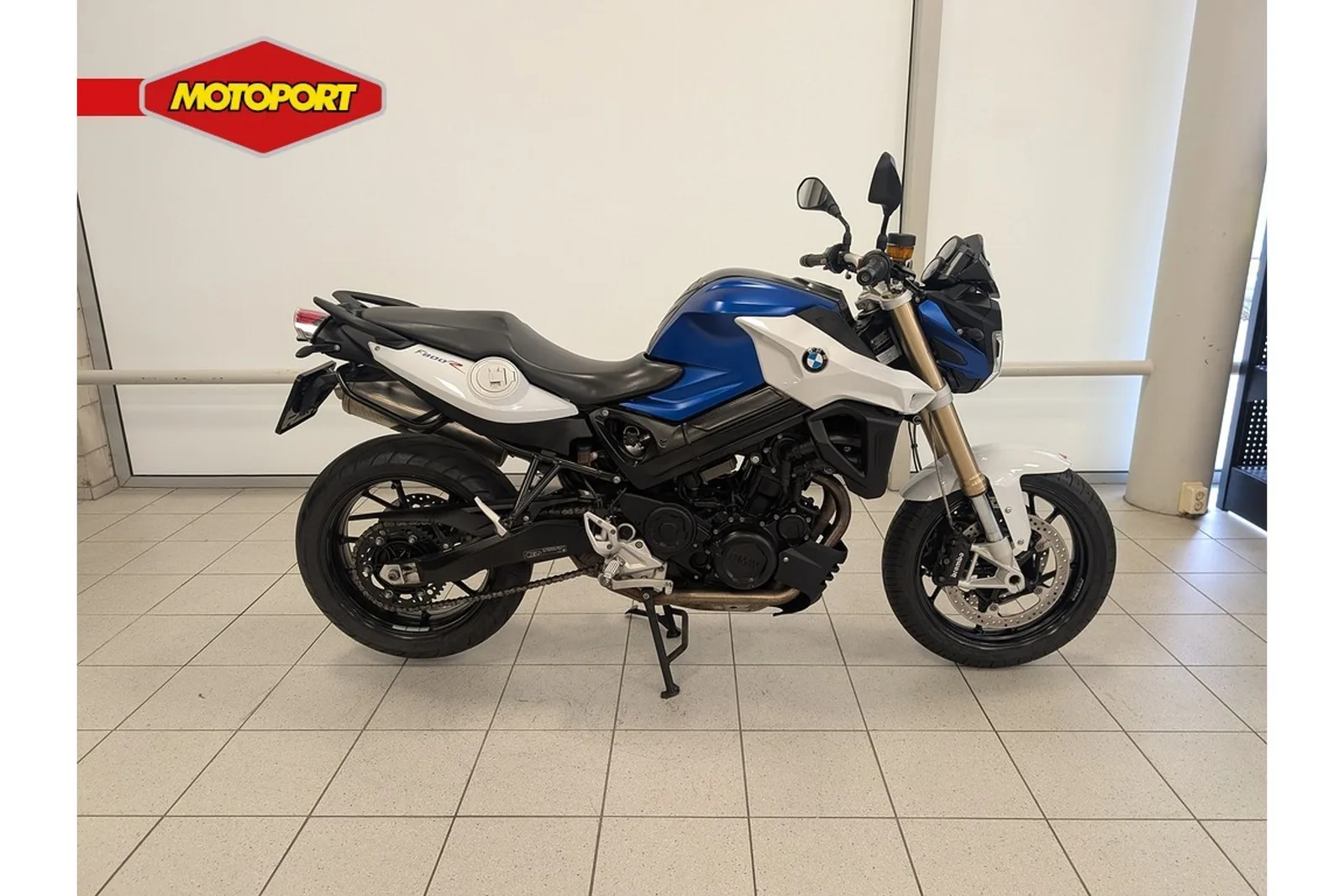 BMW F 800 R (2015) — foto 1