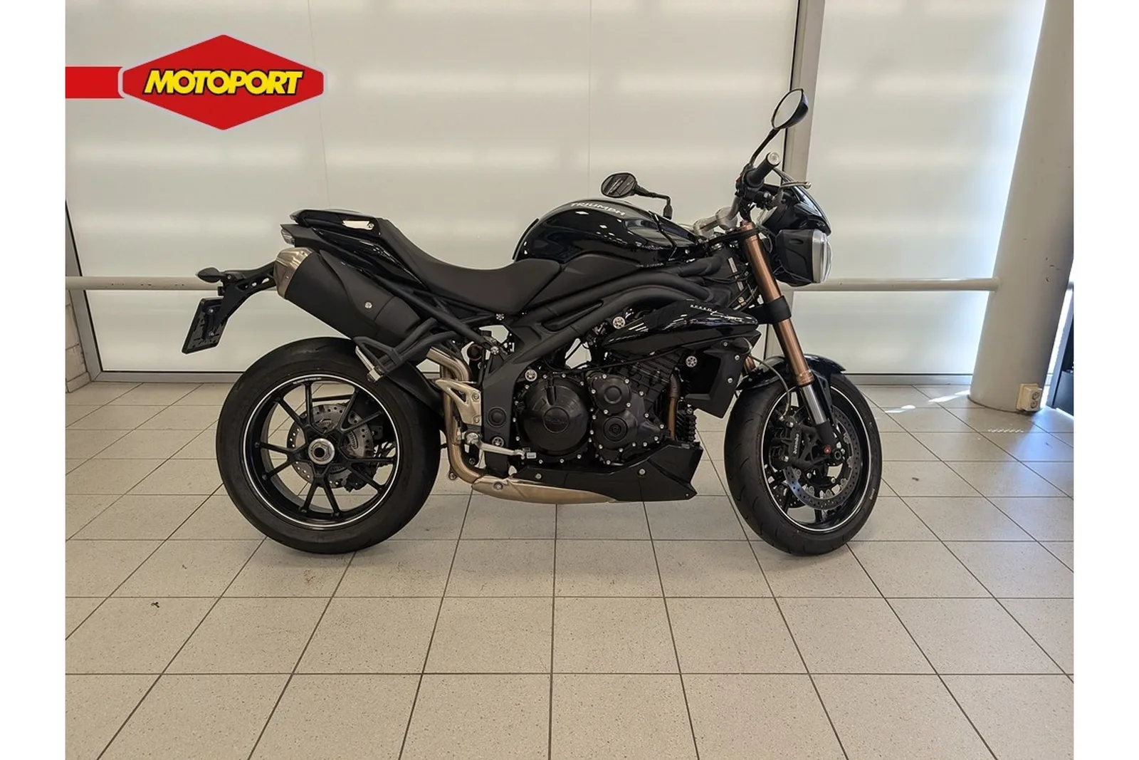 Triumph Speed Triple 94 (2015) — foto 1