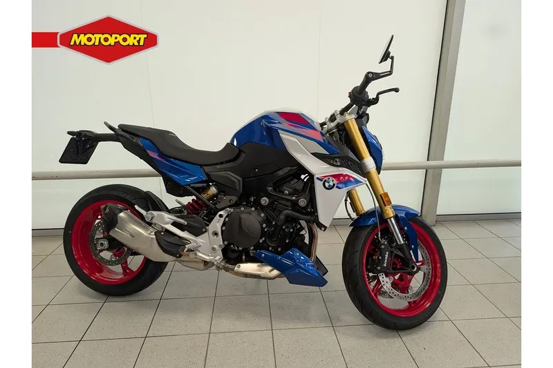 BMW F 900 R (2025)