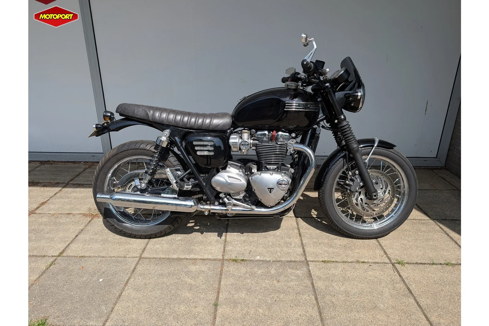 Triumph Bonneville T120 (2016) — foto 1