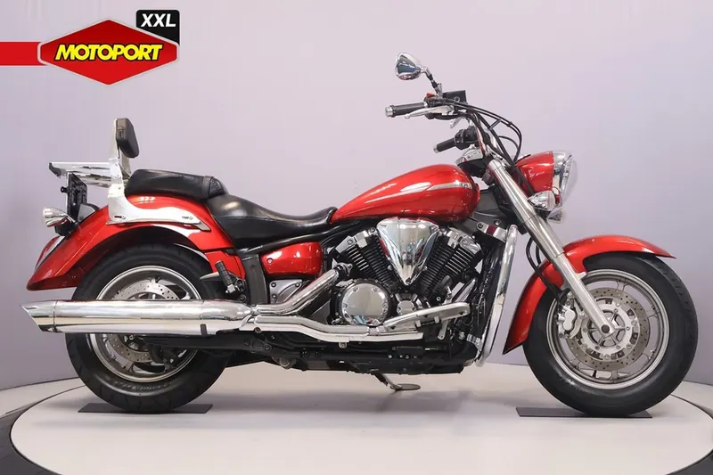 Yamaha XVS 1300 A Midnight Star (2007)