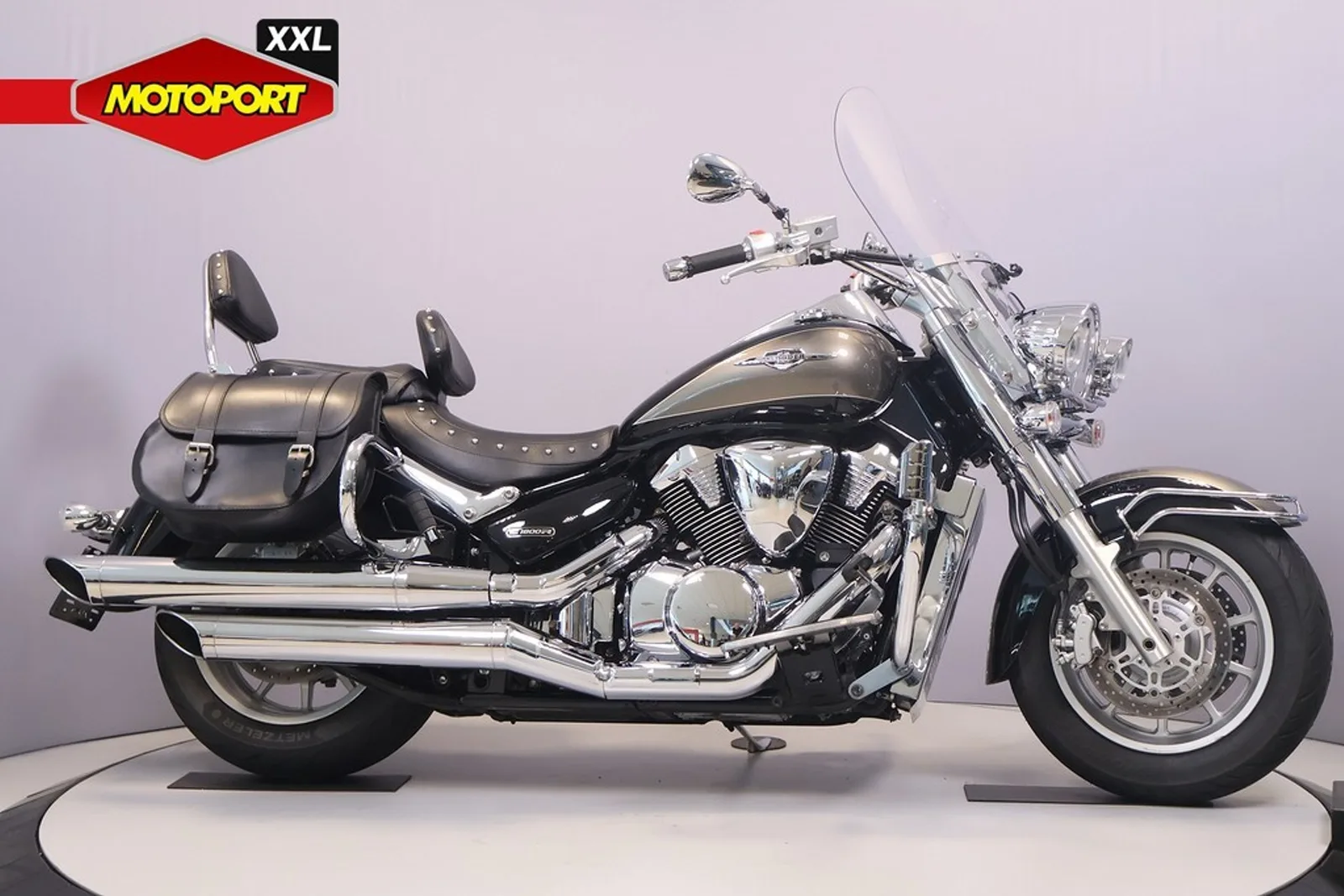 Suzuki C 1800 INTRUDER (2017) — foto 1