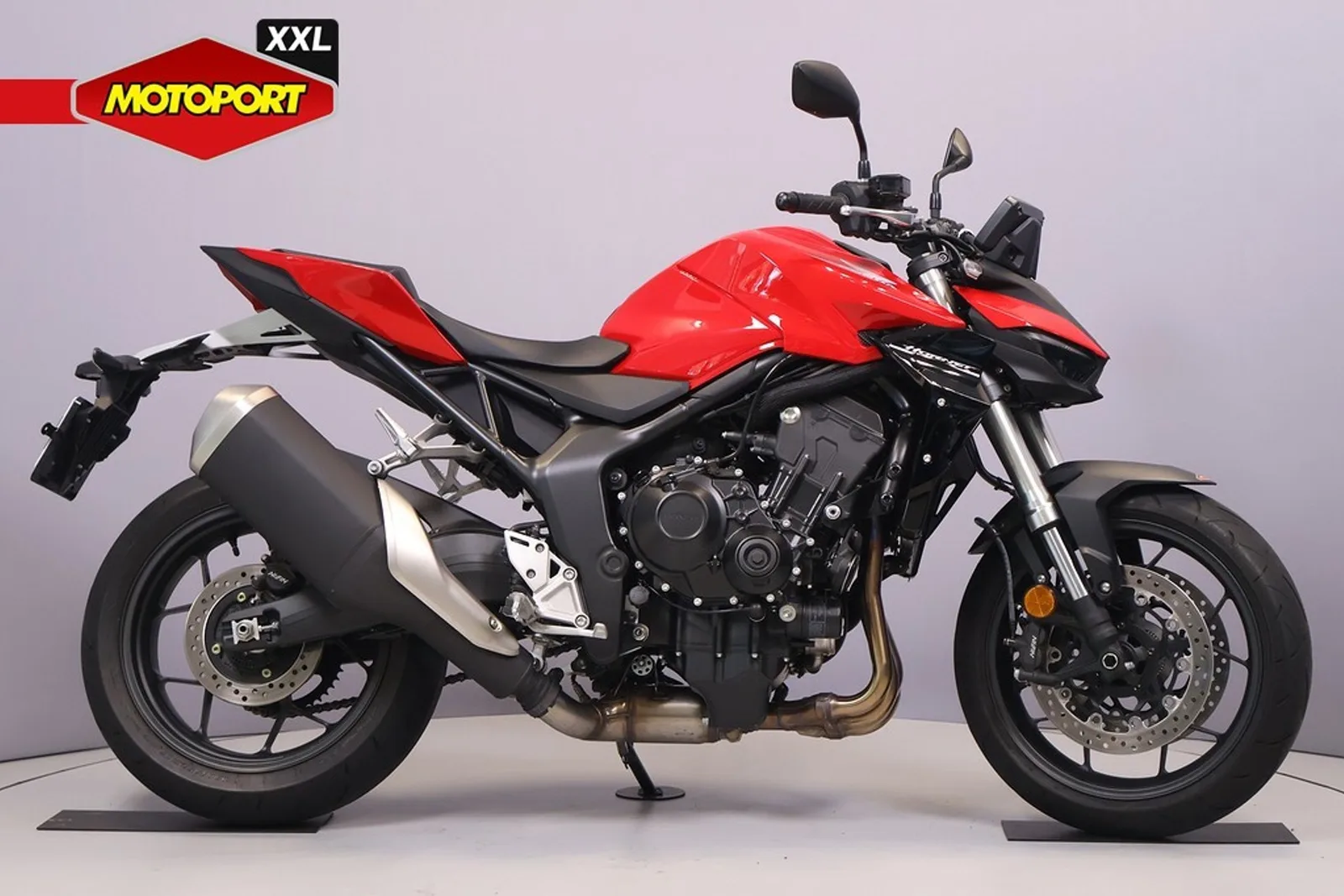 Honda CB 1000 Hornet (2025) — foto 1