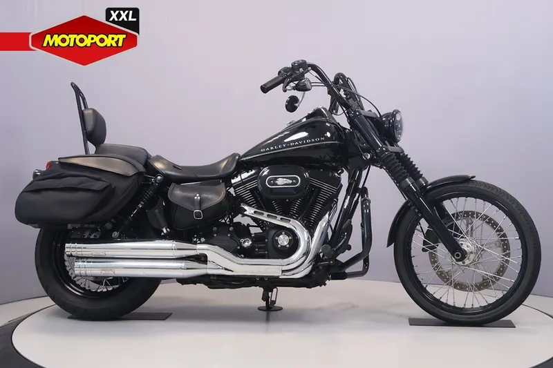 Harley-Davidson Wide Glide (2011)