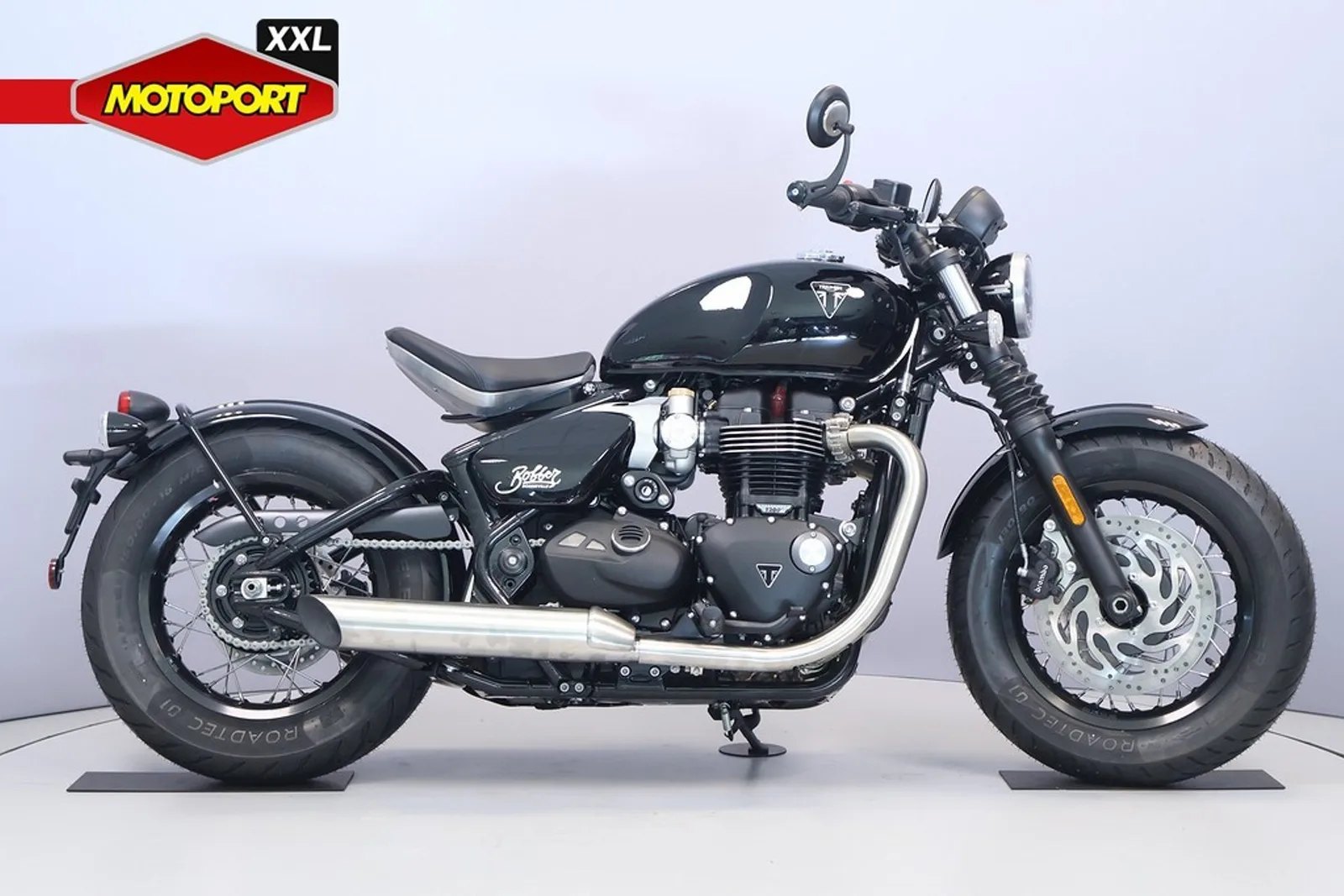 Triumph Bonneville Bobber (2026) — foto 1