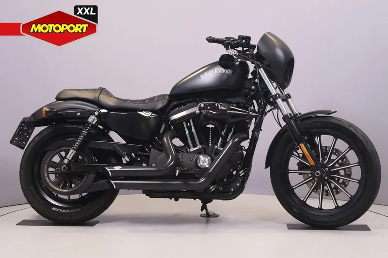 Harley-Davidson Sportster 883 (2013)
