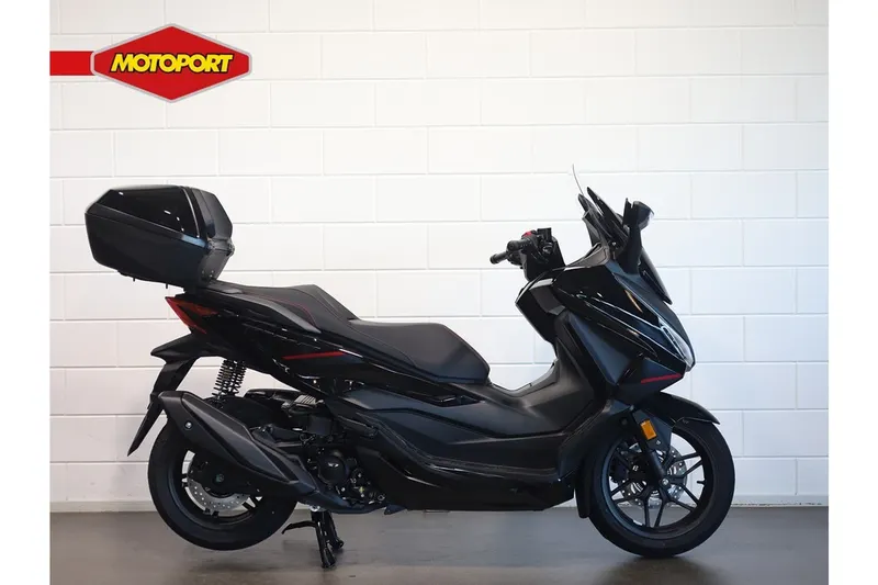 Honda NSS350 Forza (2026)