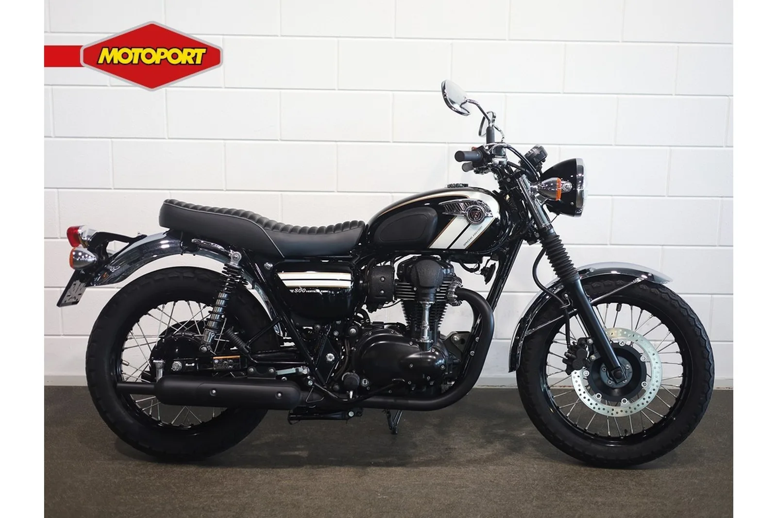Kawasaki W800 (2017) — foto 1