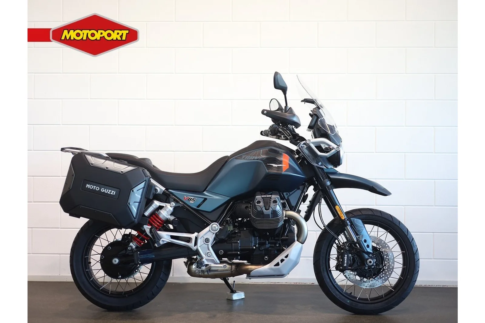 Moto Guzzi V85 TT Travel (2026) — foto 1