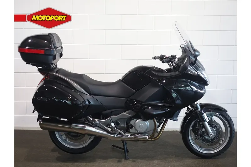Honda NT 700 V Deauville (2009)