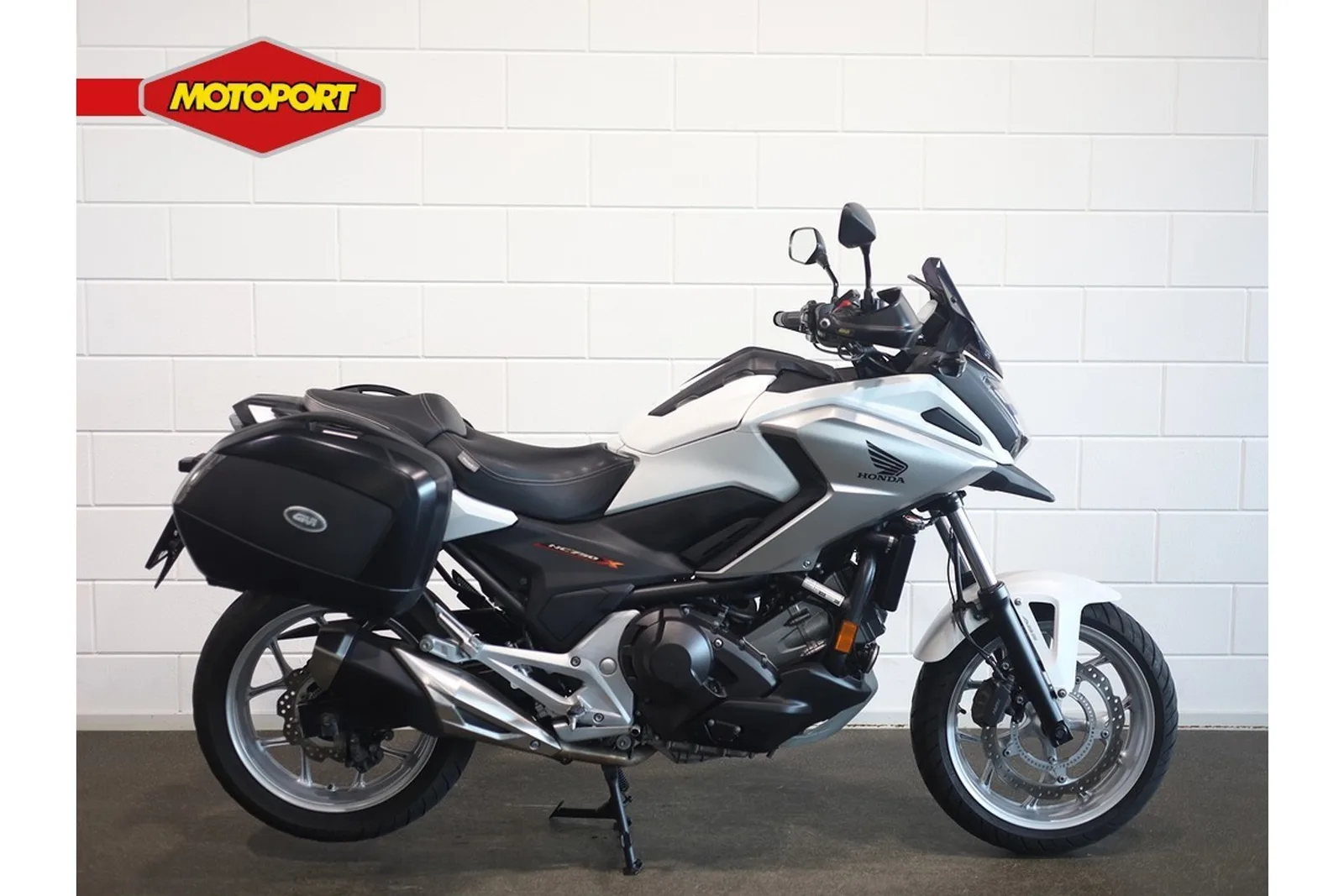 Honda NC750X (2016) — foto 1