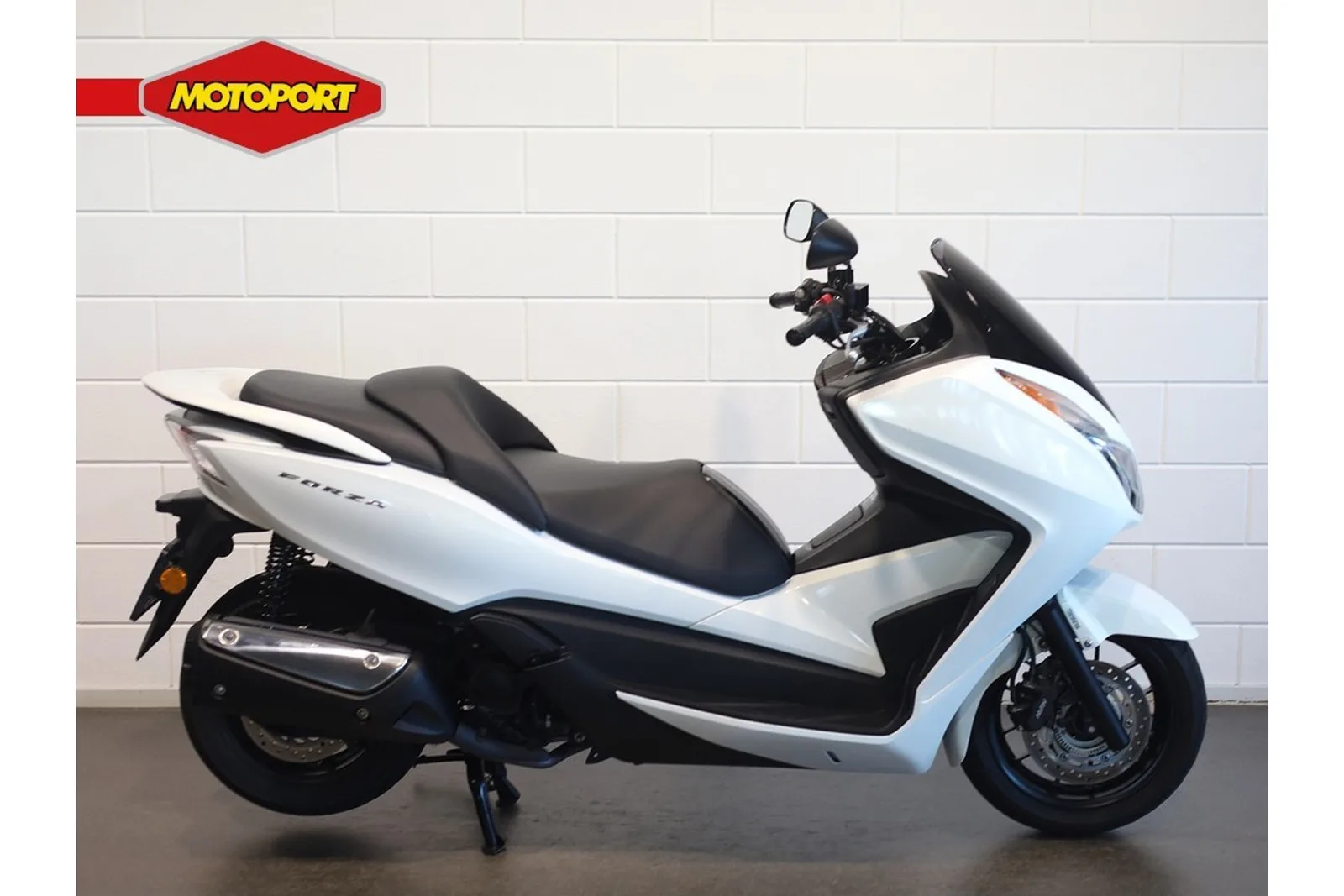 Honda NSS 300 Forza (2014) — foto 1