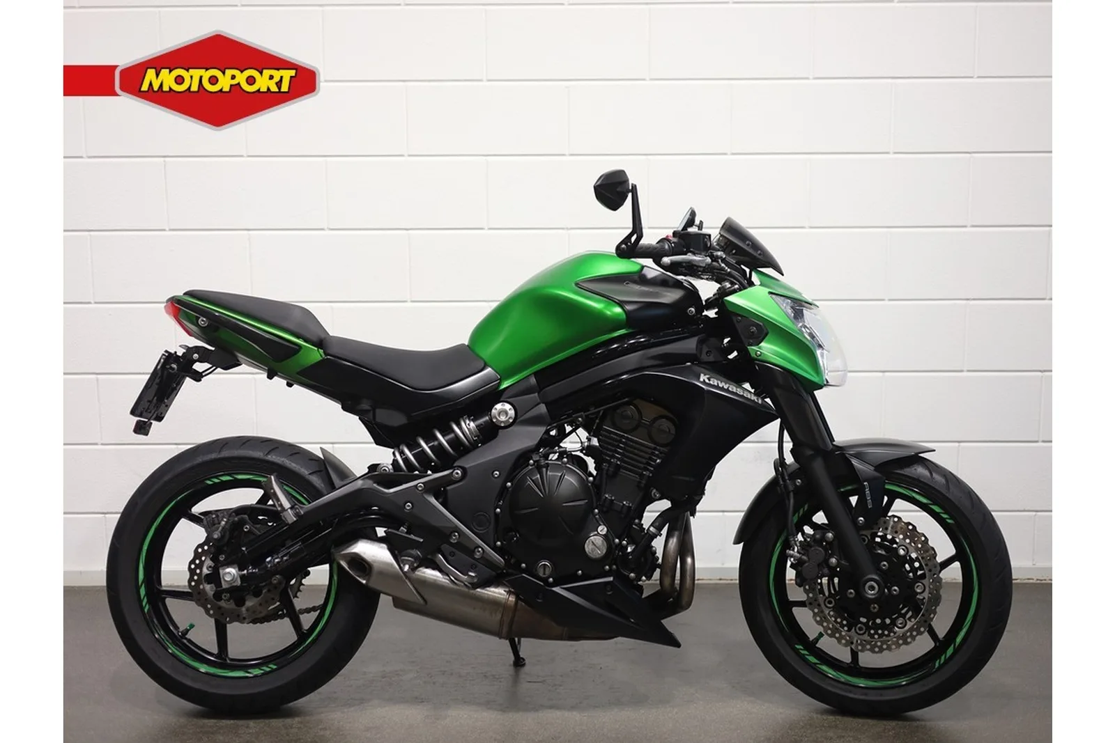 Kawasaki Er-6n (2014) — foto 1
