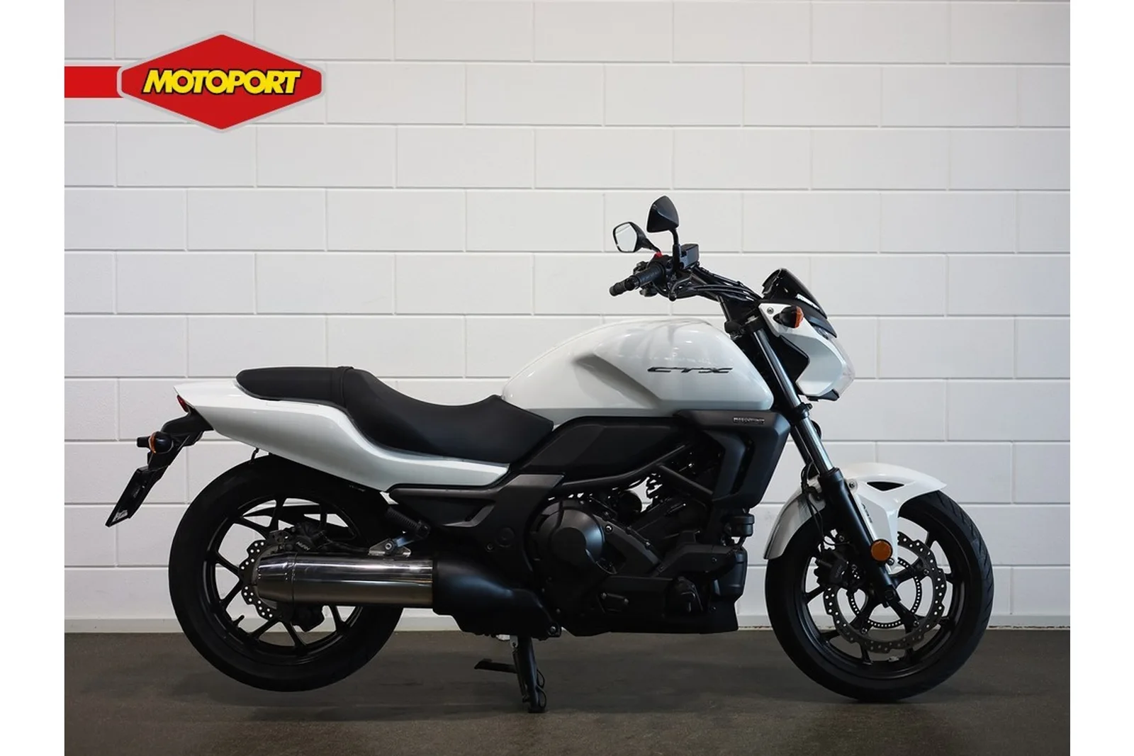 Honda CTX700N (2015) — foto 1
