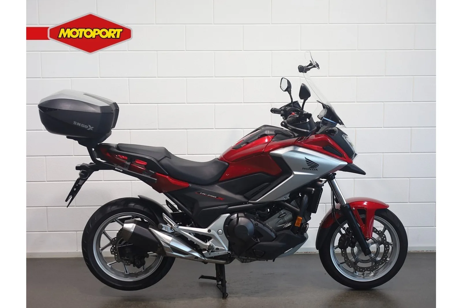 Honda NC 750 X (2016) — foto 1