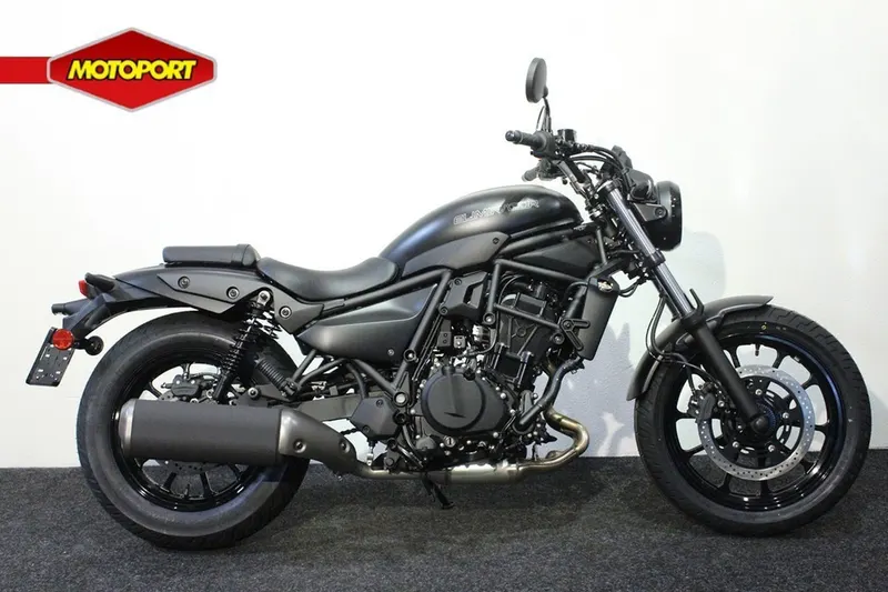 Kawasaki ELIMINATOR 500 (2025)
