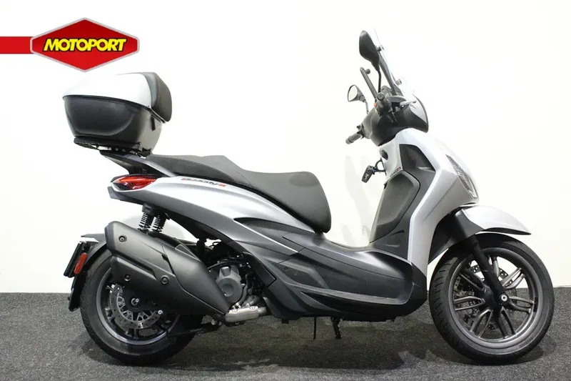 Piaggio Beverly 400 S (2024)