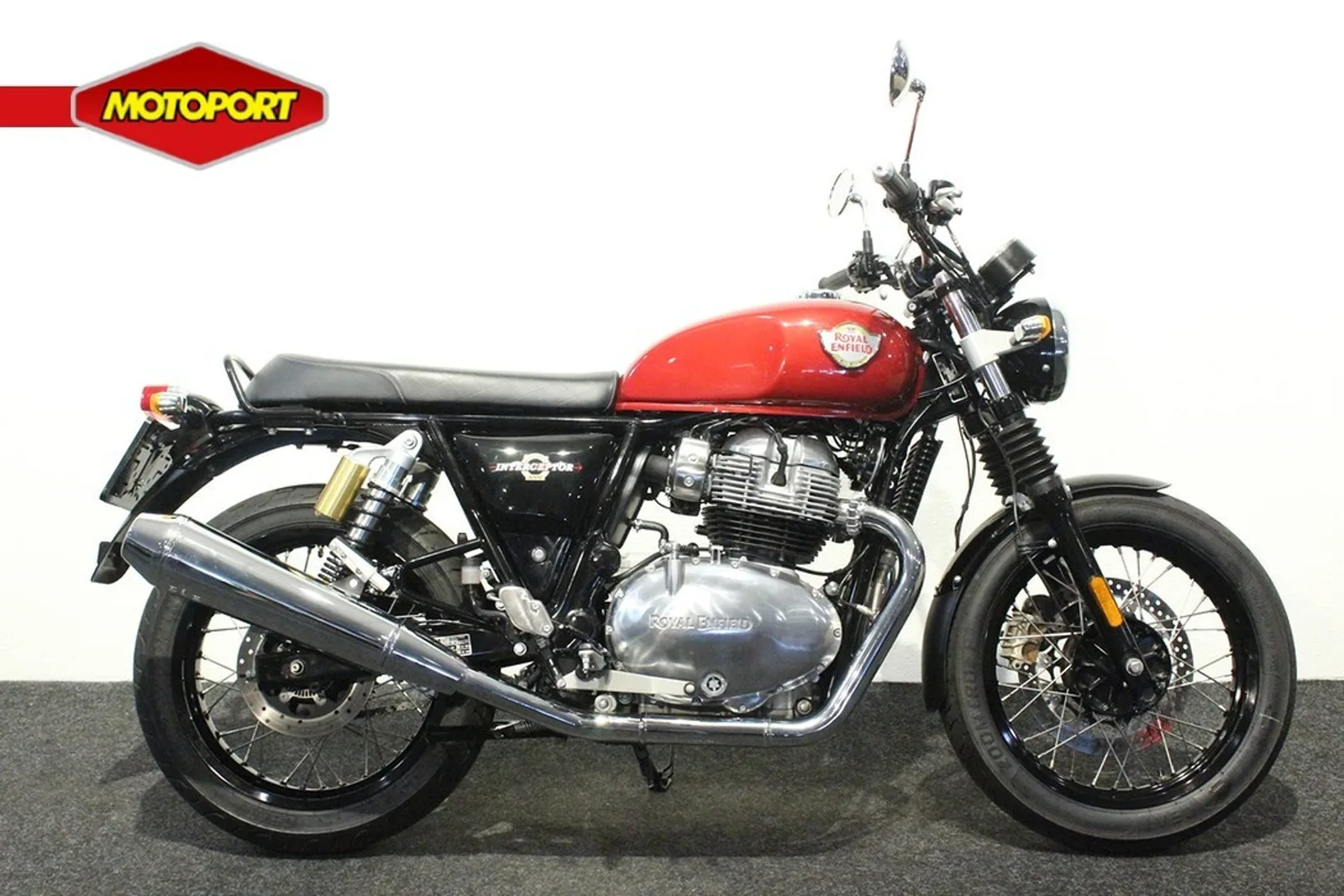 Royal Enfield INTERCEPTER 650 (2025) — foto 1