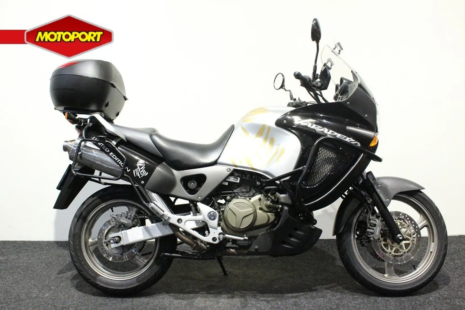 Honda XL 1000 V Varadero (2002) — foto 1