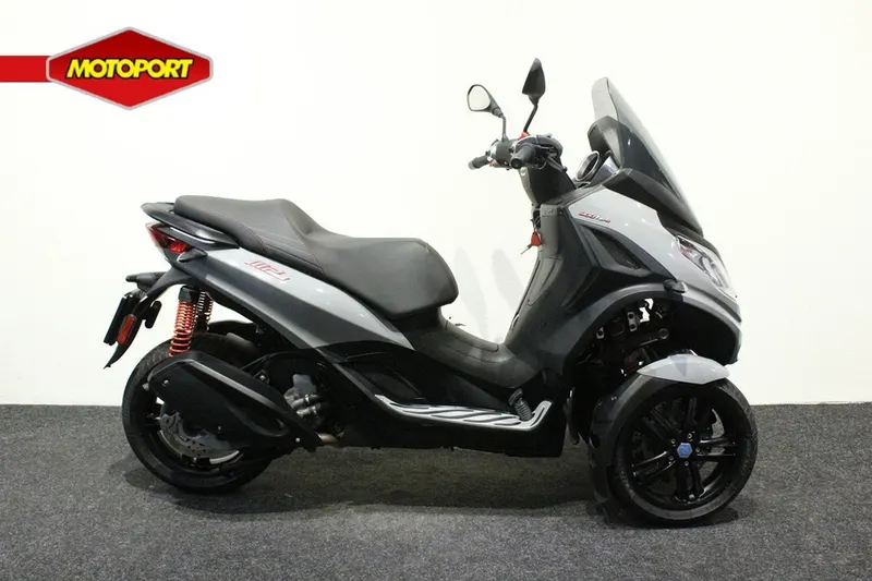 Piaggio MP3 300LT (2020)