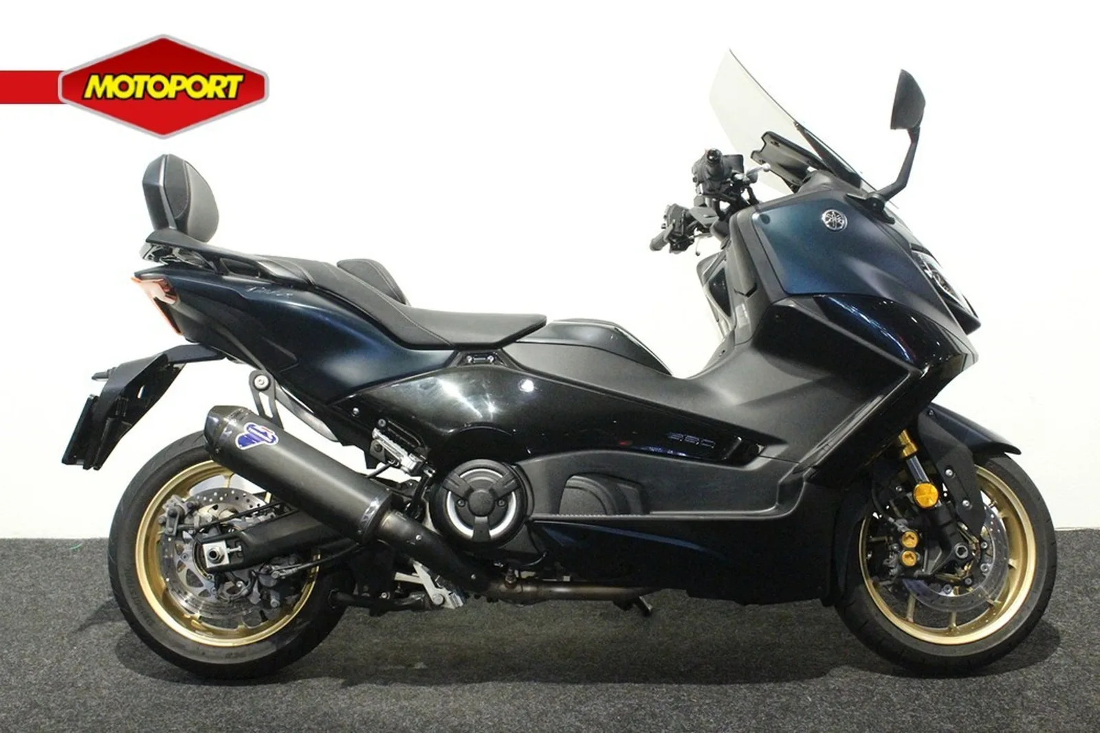 Yamaha T Max 560 (2022) — foto 1