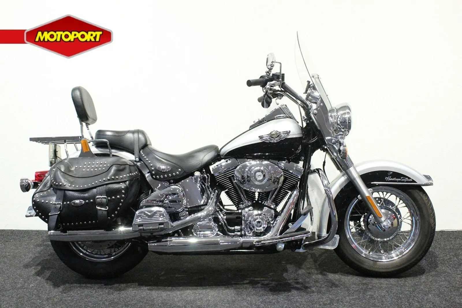 Harley-Davidson Heritage Softail Classic (2003) — foto 1