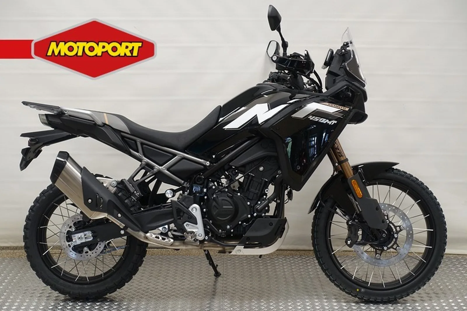 CFMoto 450MT (2026) — foto 1