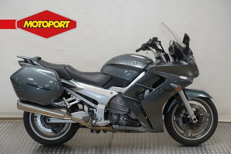Yamaha FJR1300 (2004)