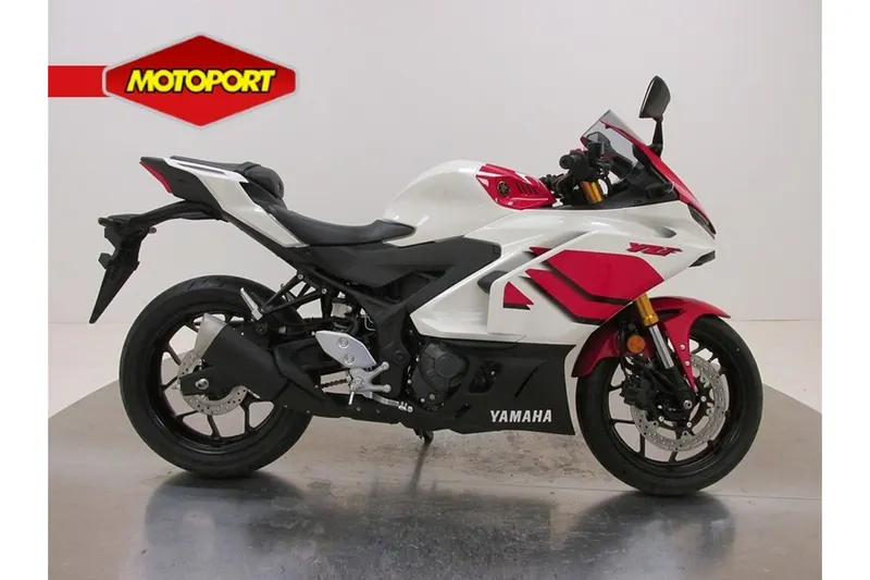 Yamaha YZF-R3 (2026)