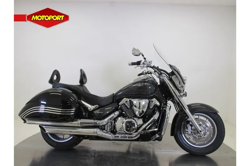 Suzuki VLR1800 (2010)