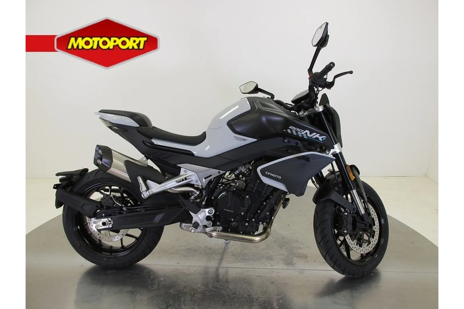 CFMoto 800NK (2026) — foto 1