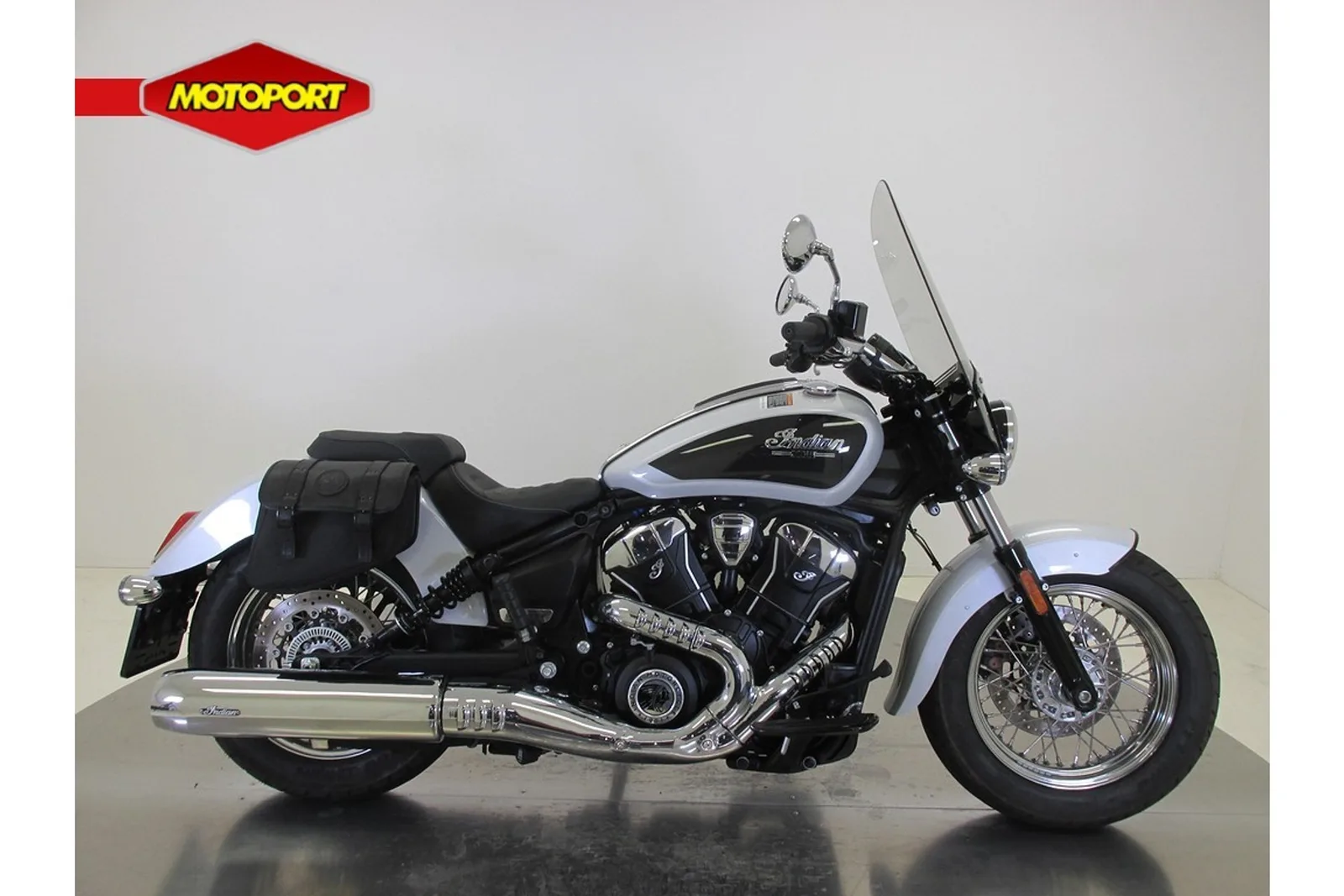 Indian Scout Classic (2024) — foto 1