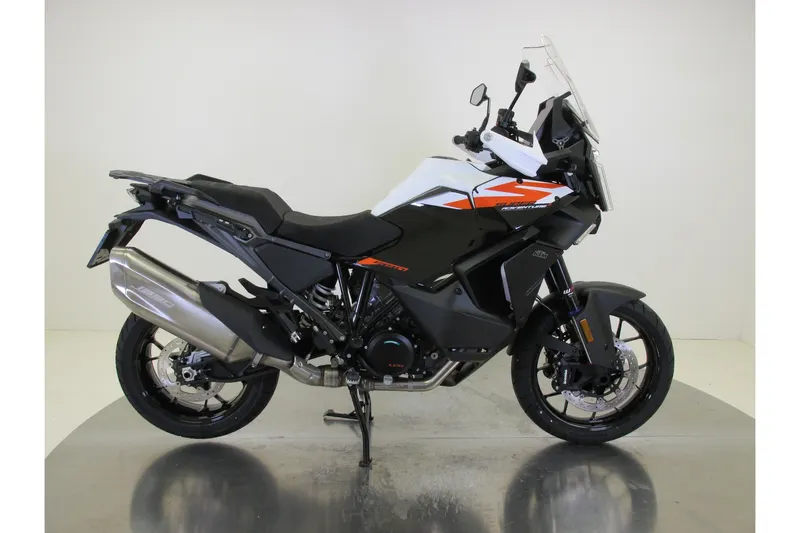 KTM Adventure 1390 (2026)
