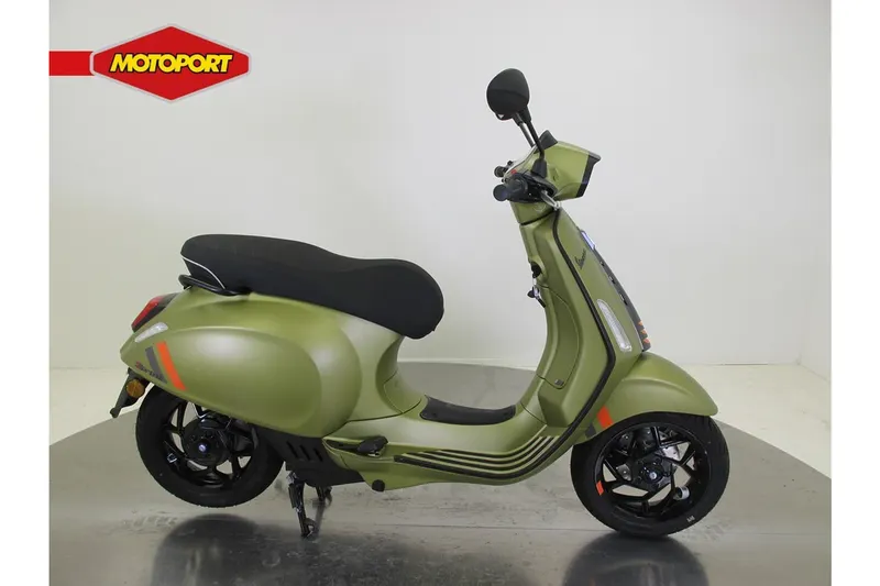 Vespa Sprint (2023)