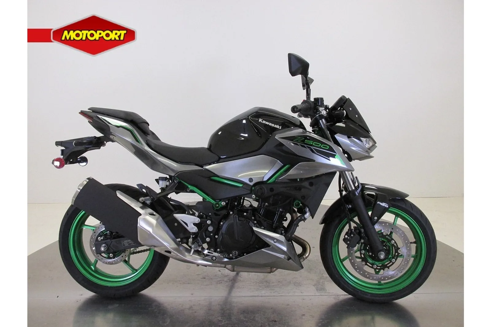 Kawasaki Z 500 SE (2025) — foto 1